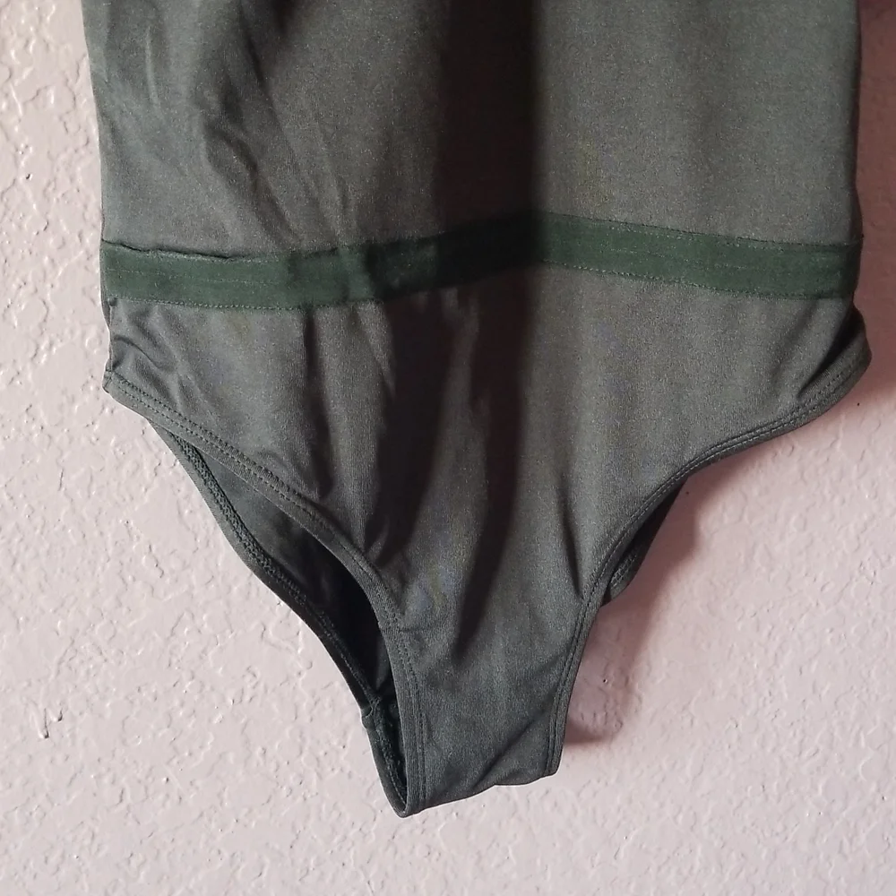 Emme Jordan Swimsuit - Picture 4 of 15